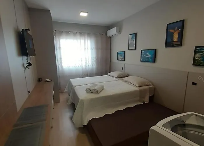 Kitnet Moderna E Confortavel